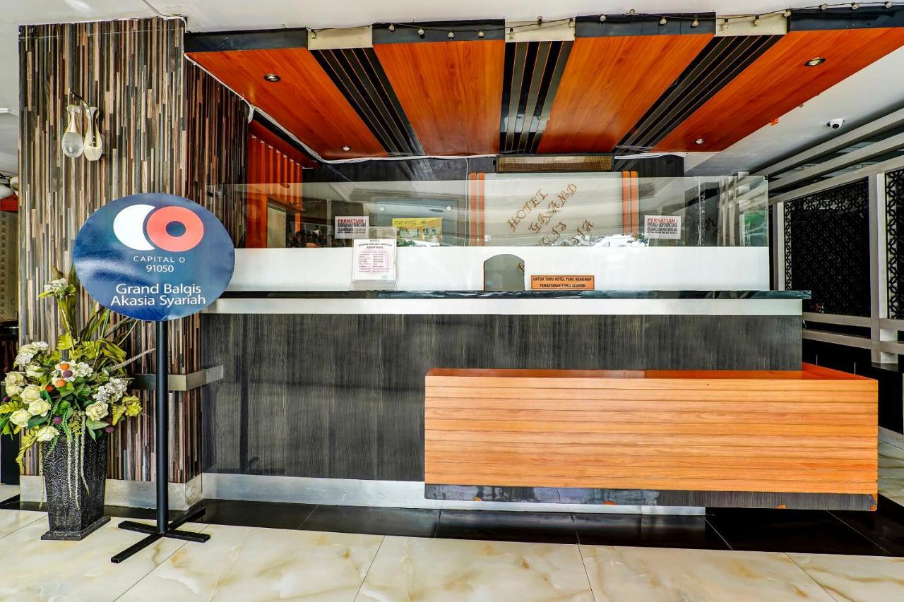 Capital O 91050 Grand Balqis Akasia Syariah Surabaya Dış mekan fotoğraf